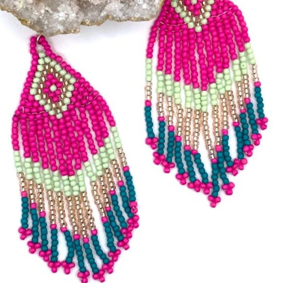 Vibrant Southwestern Pink Teal Tassel Hand Beaded Seed Bead Dangle Earrings New - Picture 1 of 5
